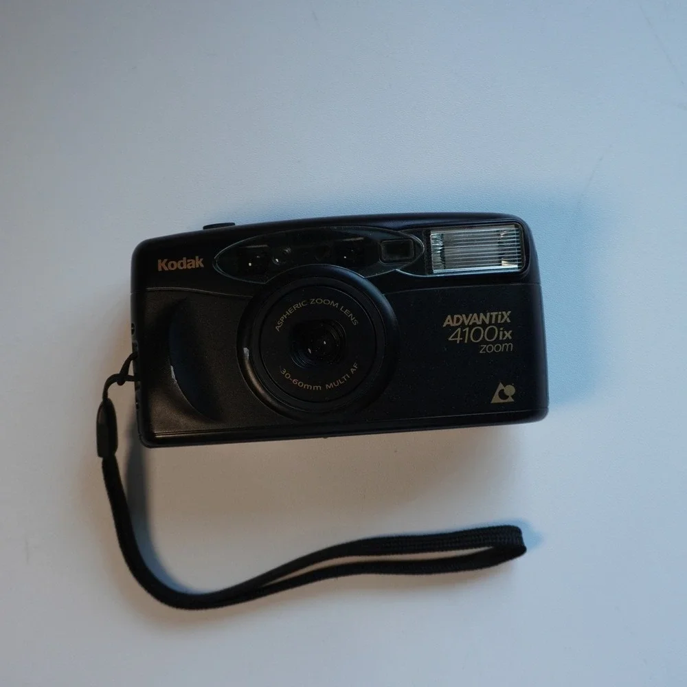 Kodak Advantix‎ 4100ix Zoom APS Film Camera Point and Shoot Un-Tested